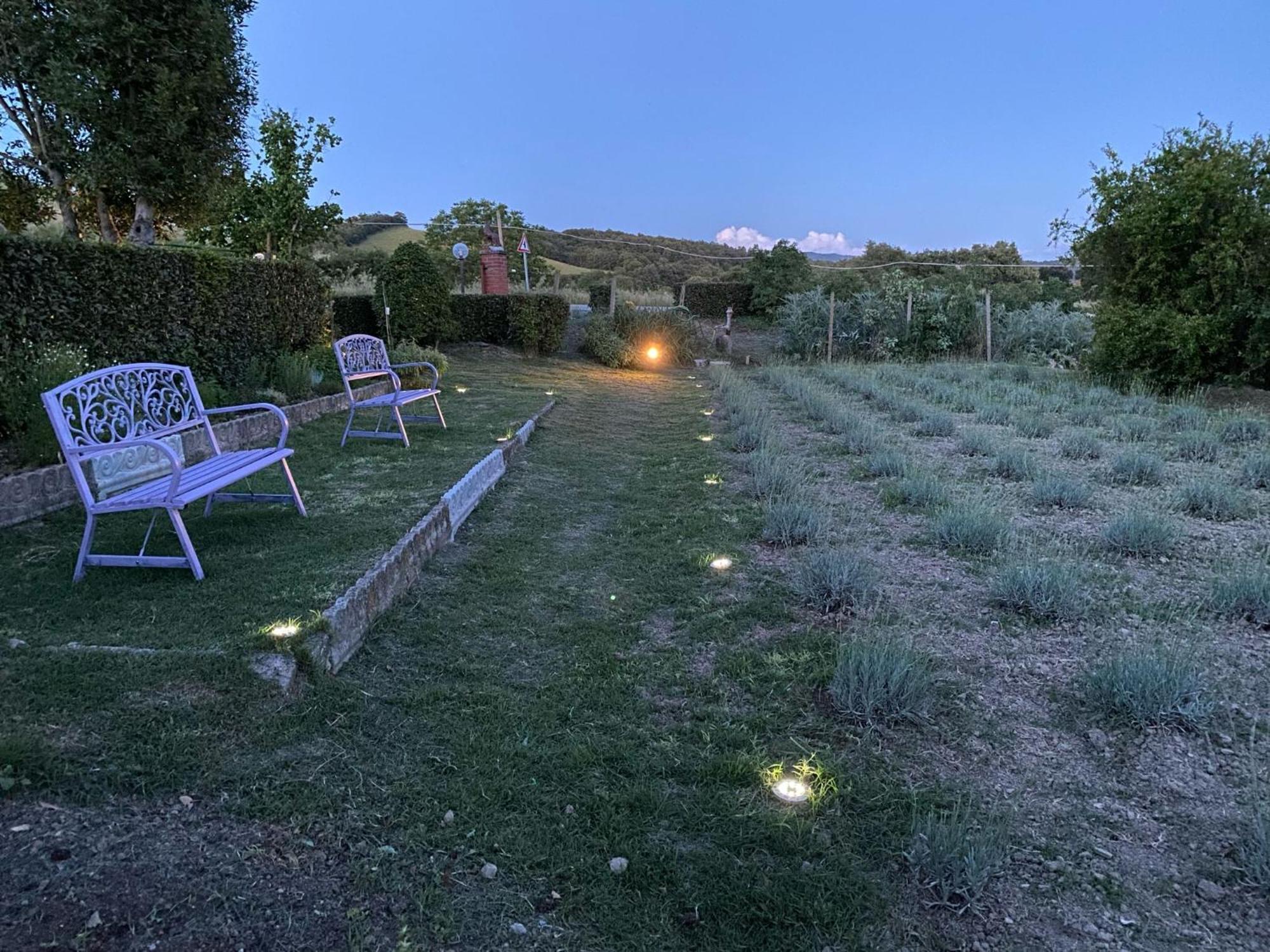 Casa Vacanze Podere San Giusto Βολτέρρα Εξωτερικό φωτογραφία